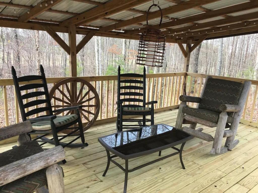 Tn State Parks Open! Hikes, Waterfalls, Firepits! Spencer Exterior photo